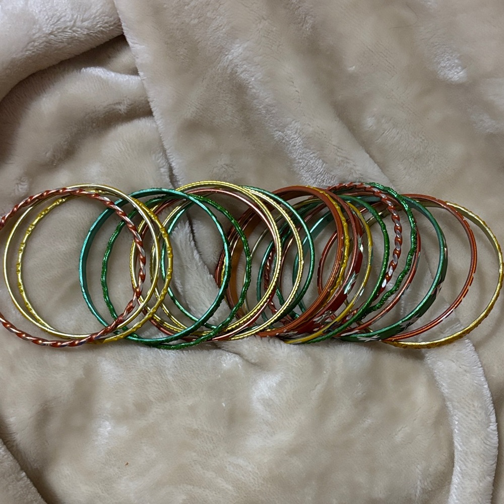 Colorful Bangle Set - Picture 2 of 3